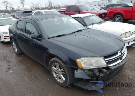2011 Dodge Avenger Mainstreet z USA, uszkodzony, nr VIN 1B3BD1FB3BN528215